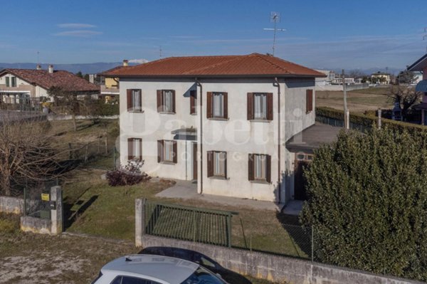 casa indipendente in vendita a Portogruaro in zona Pradipozzo
