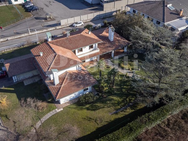 casa indipendente in vendita a Portogruaro