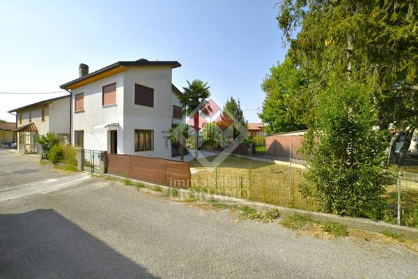 casa indipendente in vendita a Portogruaro