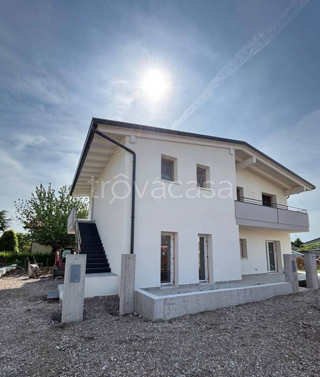 appartamento in vendita a Portogruaro in zona Summaga