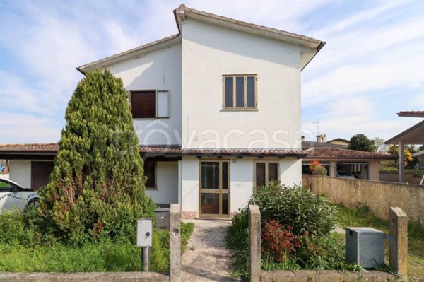 casa indipendente in vendita a Portogruaro in zona Portovecchio