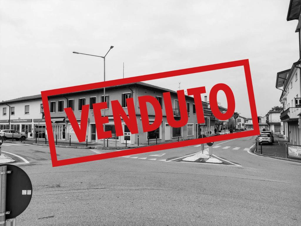 casa indipendente in vendita a Portogruaro in zona Lugugnana