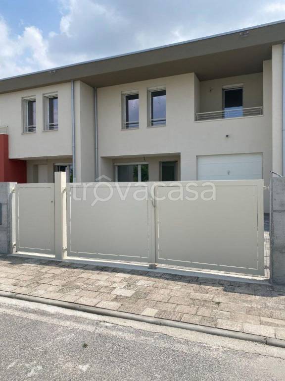 casa indipendente in vendita a Portogruaro
