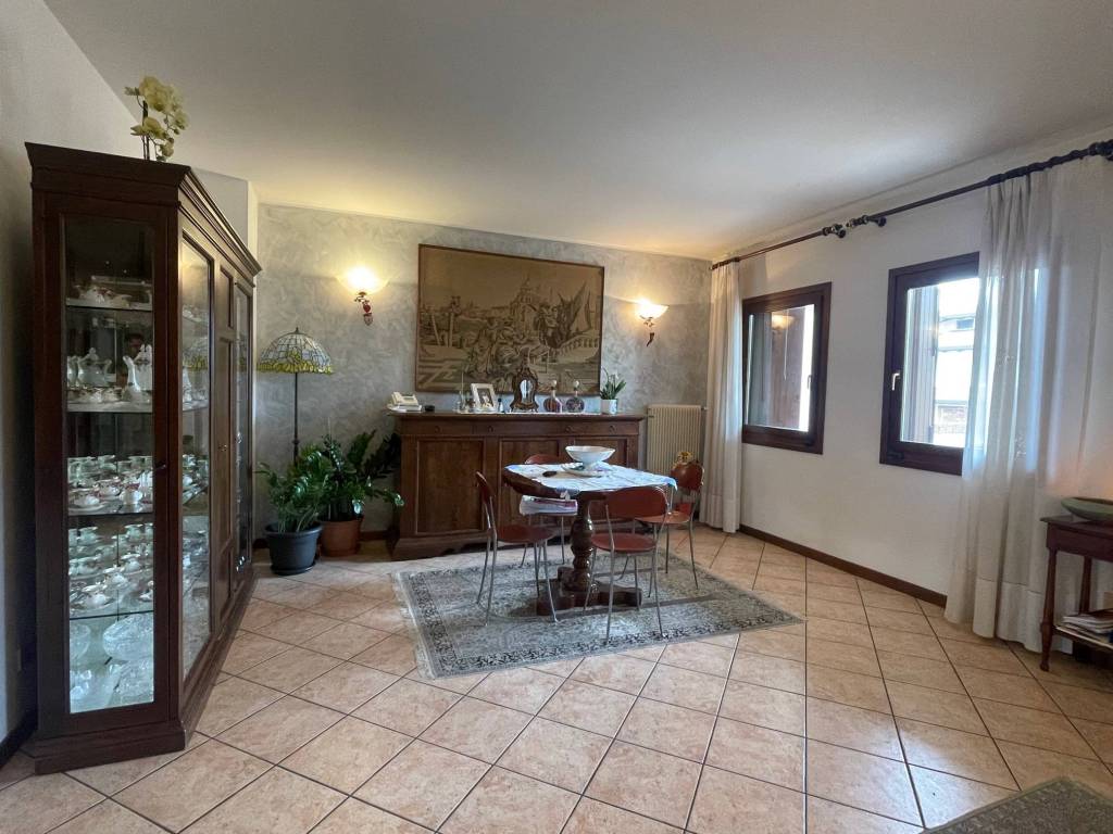 casa indipendente in vendita a Portogruaro