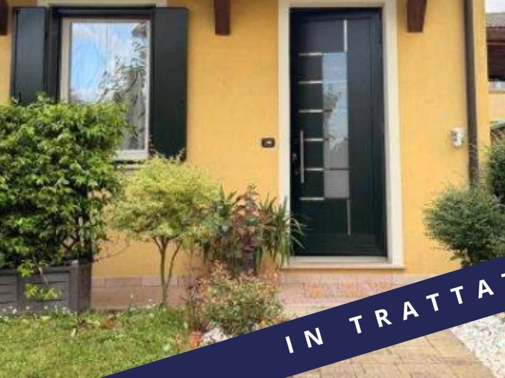 casa indipendente in vendita a Portogruaro in zona Pradipozzo