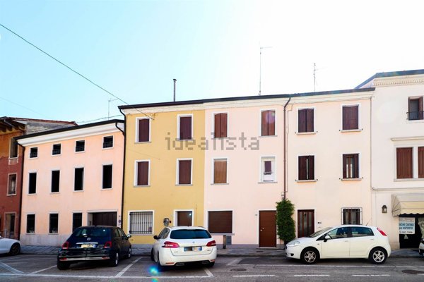 casa indipendente in vendita a Portogruaro
