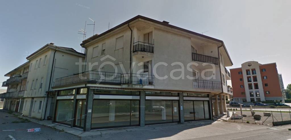 negozio in vendita a Portogruaro