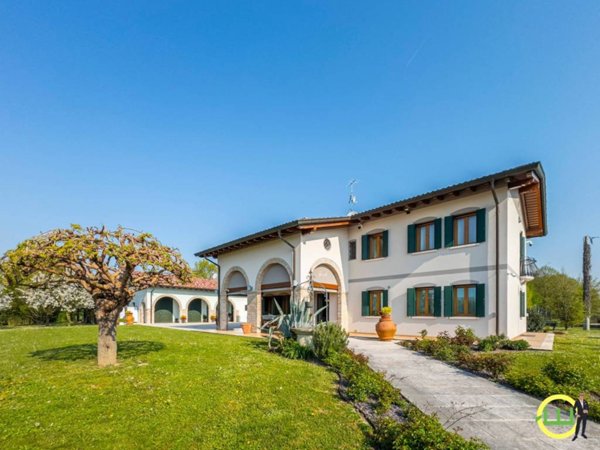 casa indipendente in vendita a Portogruaro in zona Pradipozzo