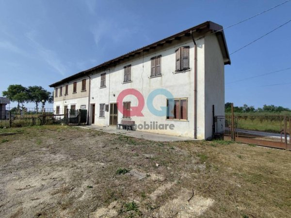 casa indipendente in vendita a Portogruaro in zona Lugugnana