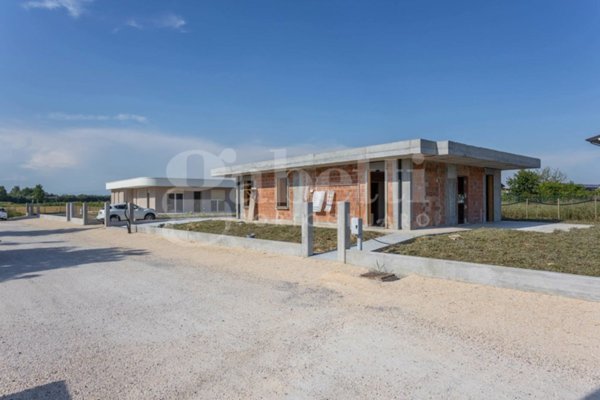 casa indipendente in vendita a Portogruaro
