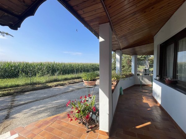 casa indipendente in vendita a Portogruaro in zona Summaga