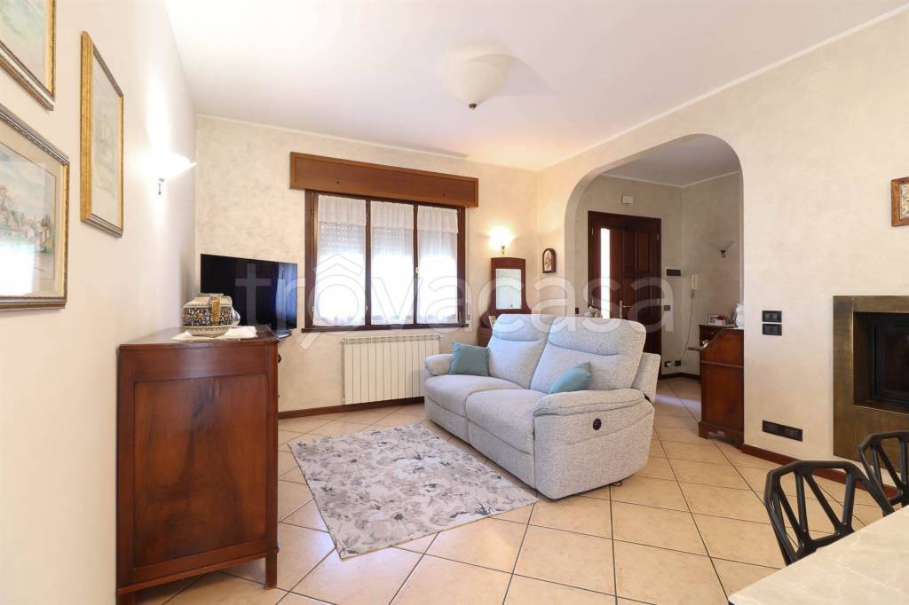 casa indipendente in vendita a Portogruaro in zona Summaga