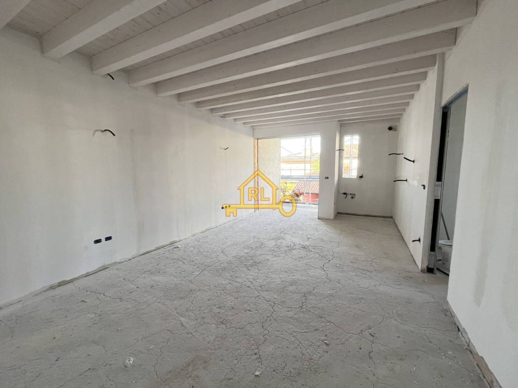 appartamento in vendita a Portogruaro in zona Summaga