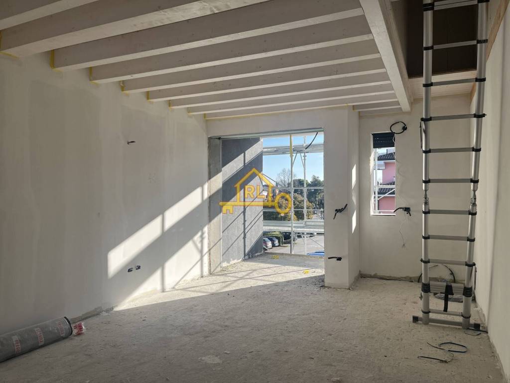 appartamento in vendita a Portogruaro in zona Summaga