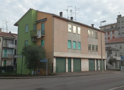 negozio in vendita a Portogruaro