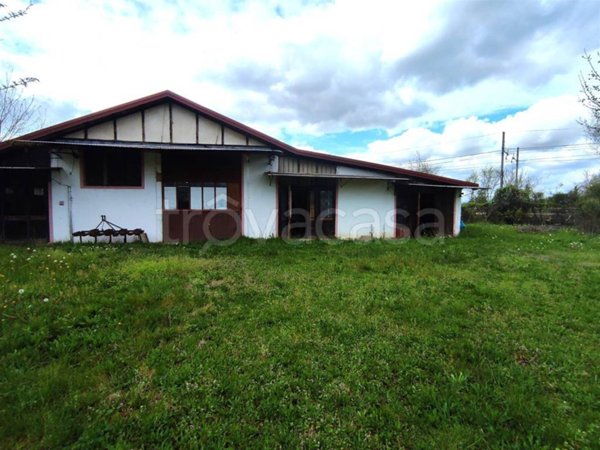 locale commerciale in vendita a Portogruaro