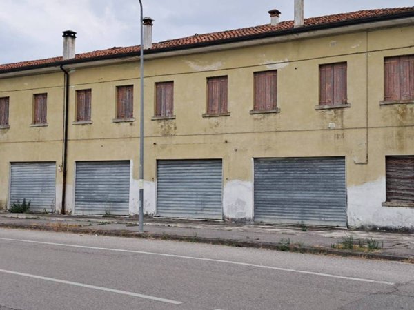 casa indipendente in vendita a Portogruaro in zona Pradipozzo