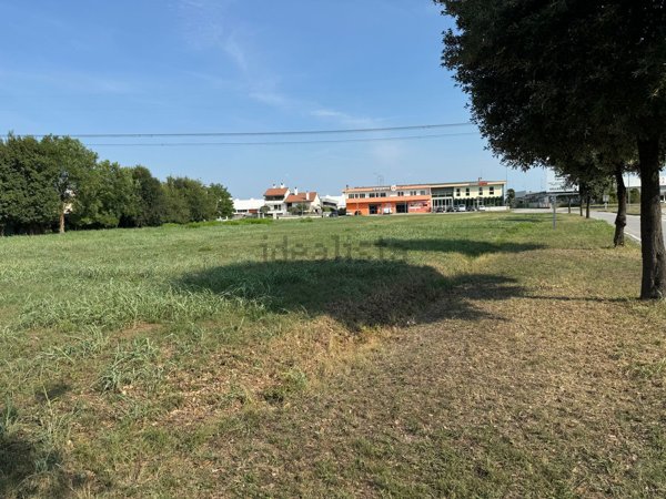 terreno edificabile in vendita a Portogruaro