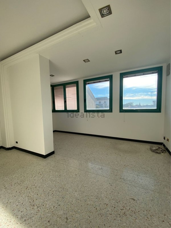 ufficio in vendita a Portogruaro