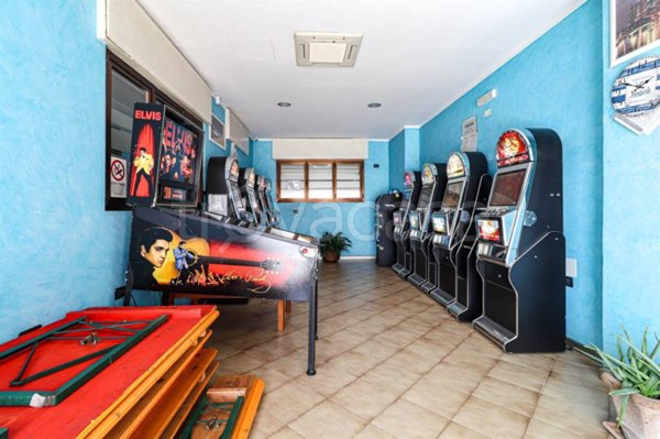 negozio in vendita a Portogruaro in zona Summaga