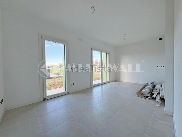 casa indipendente in vendita a Portogruaro in zona Giussago