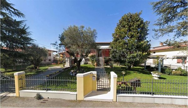 casa indipendente in vendita a Portogruaro in zona Summaga