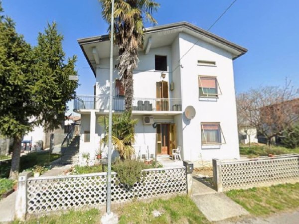 appartamento in vendita a Portogruaro in zona Summaga