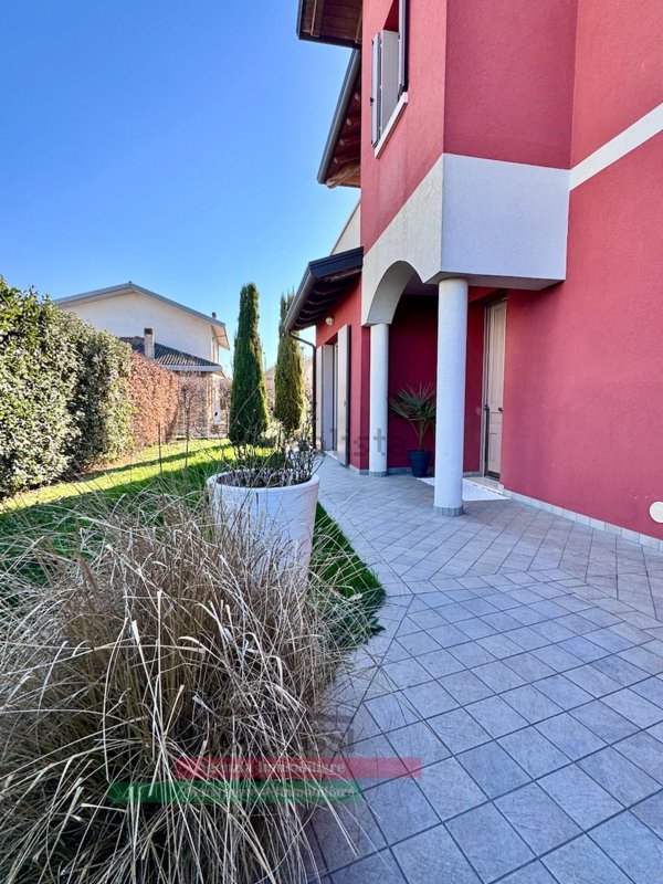 casa indipendente in vendita a Portogruaro
