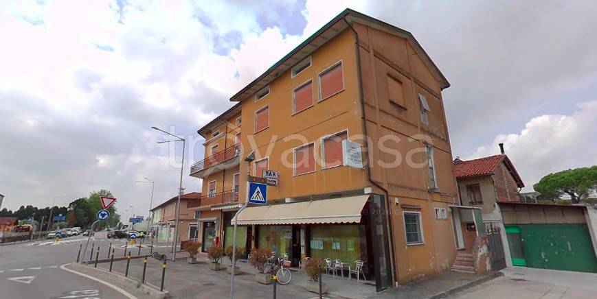 appartamento in vendita a Portogruaro in zona Lugugnana