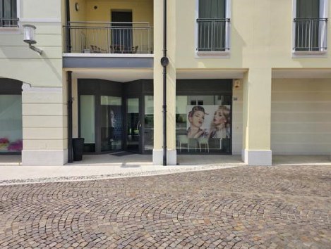 negozio in vendita a Portogruaro