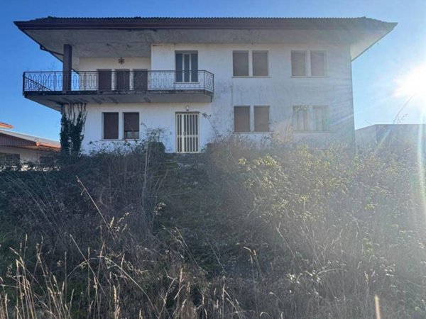 locale commerciale in vendita a Portogruaro in zona Summaga