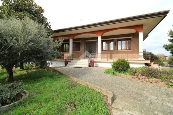casa indipendente in vendita a Portogruaro in zona Summaga