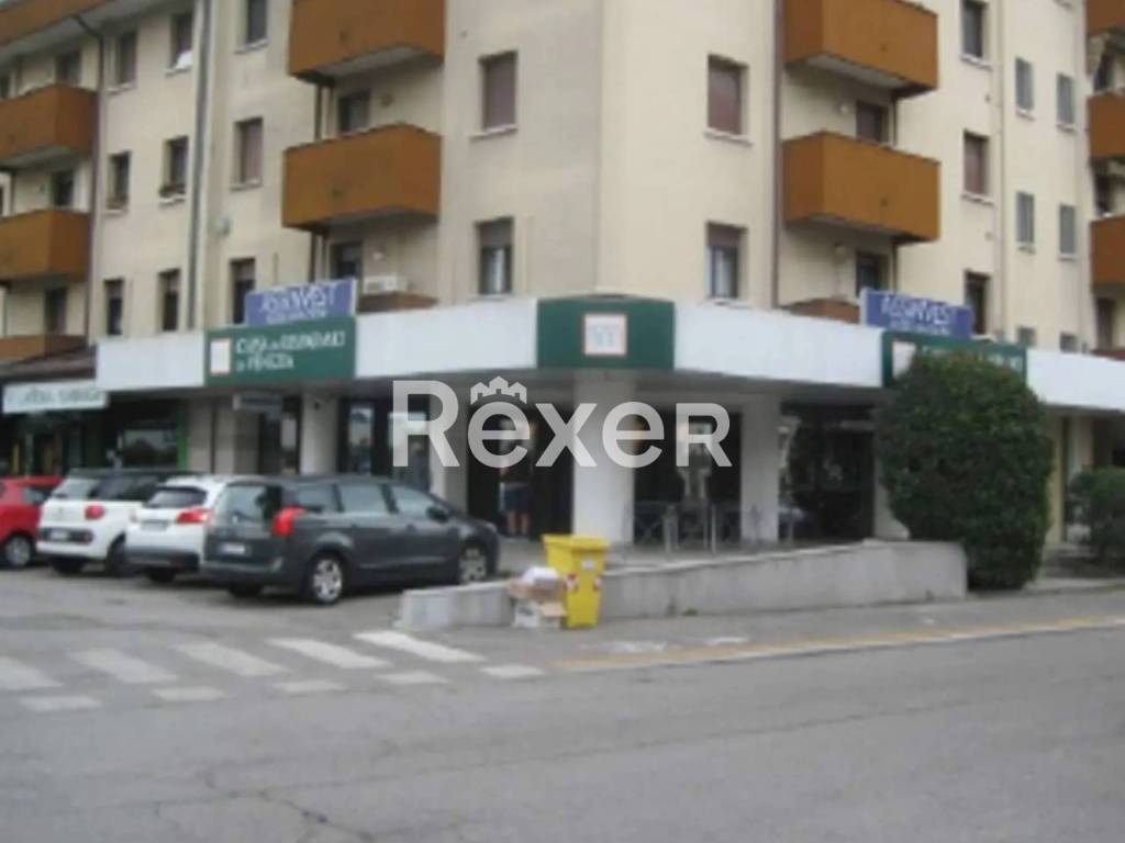 ufficio in vendita a Portogruaro in zona Ca' Longa