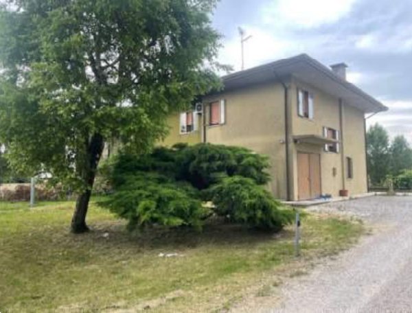 casa indipendente in vendita a Portogruaro