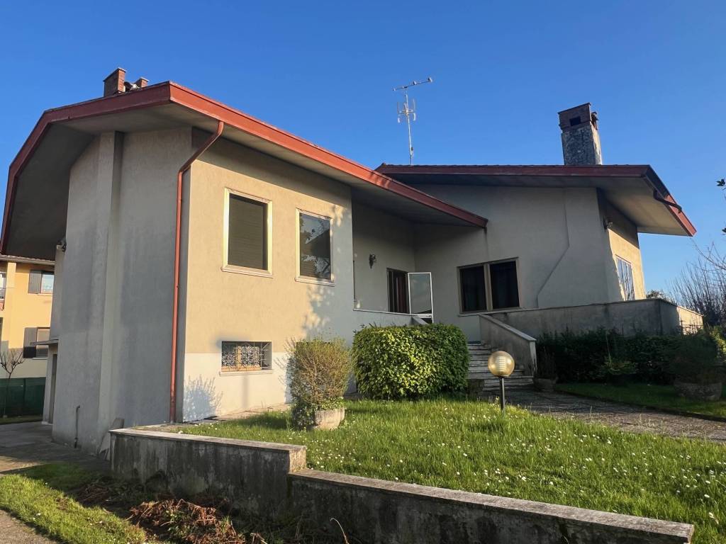 casa indipendente in vendita a Portogruaro