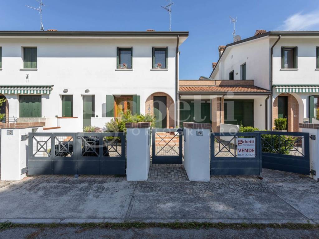 appartamento in vendita a Portogruaro in zona Ca' Longa