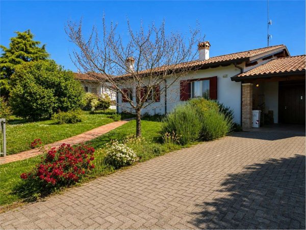 casa indipendente in vendita a Portogruaro