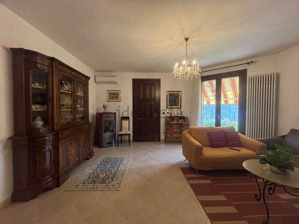 casa indipendente in vendita a Portogruaro in zona Ca' Longa
