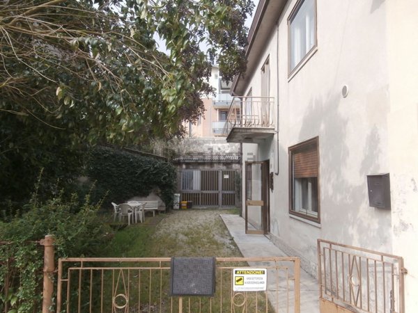 casa indipendente in vendita a Portogruaro in zona Ca' Longa