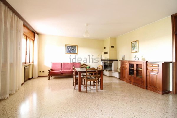 casa indipendente in vendita a Portogruaro in zona Summaga