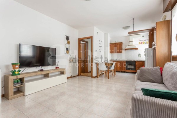appartamento in vendita a Portogruaro in zona Ca' Longa