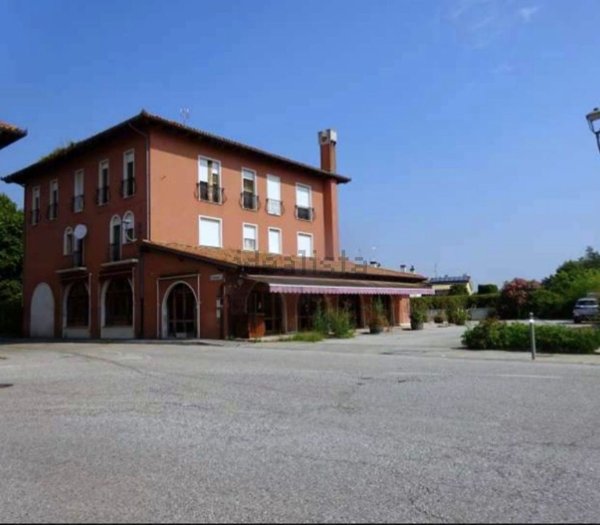 appartamento in vendita a Portogruaro in zona Ca' Longa