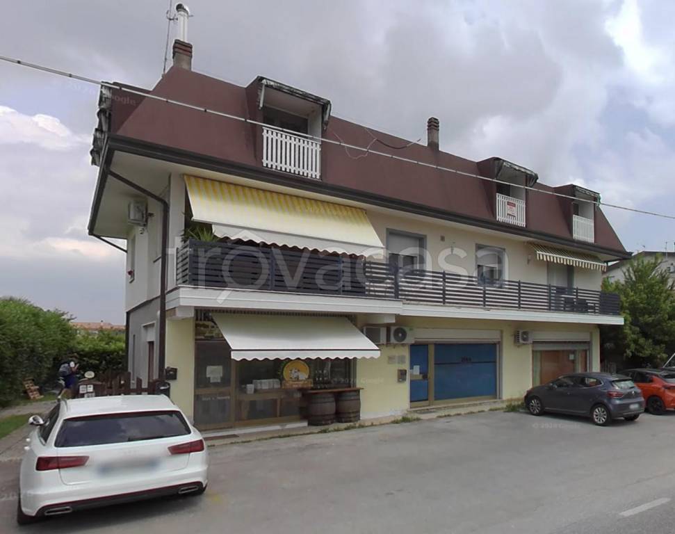 appartamento in vendita a Portogruaro in zona Lugugnana