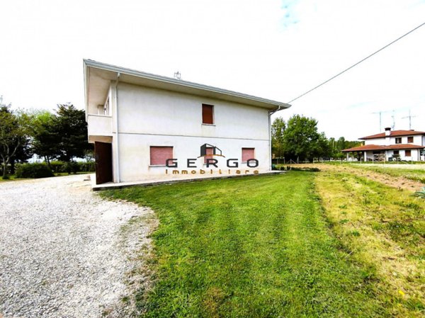 casa indipendente in vendita a Pramaggiore