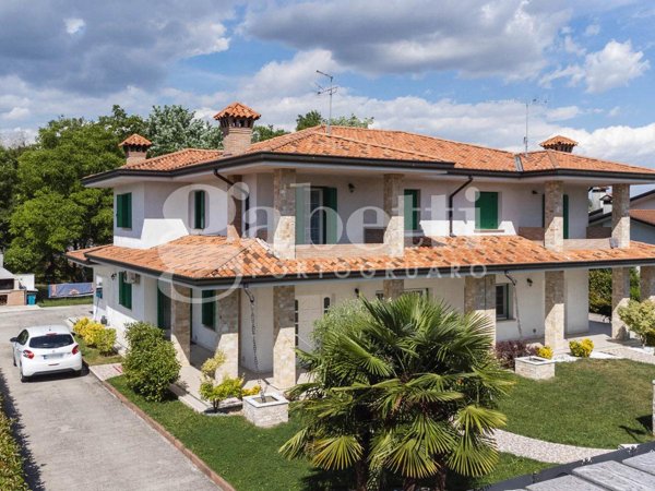 casa indipendente in vendita a Pramaggiore in zona Blessaglia