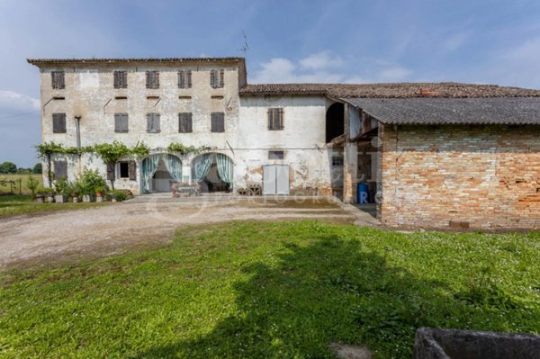 casale in vendita a Pramaggiore
