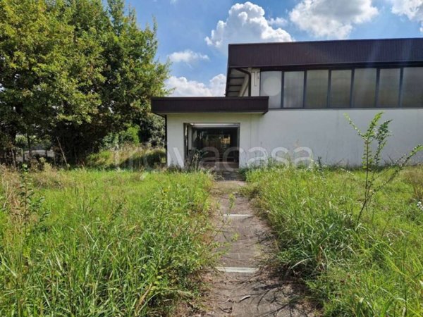 capannone in vendita a Pramaggiore