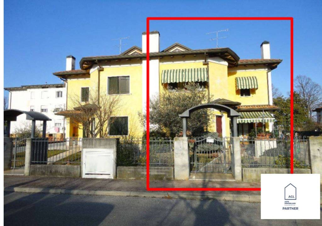 casa indipendente in vendita a Pramaggiore