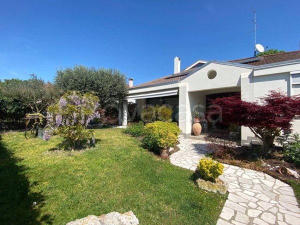 casa indipendente in vendita a Pramaggiore