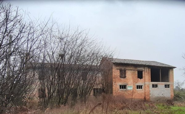 bifamiliare in vendita a Pramaggiore in zona Blessaglia